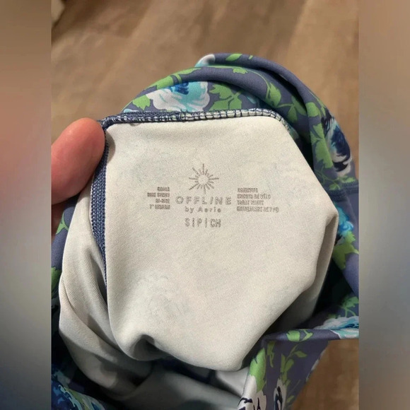 OFFLINE by Aerie Goals biker shorts 7 inch - Picture 4 of 4